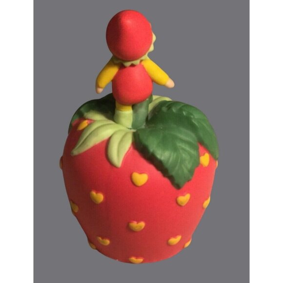 Avon 1993 STRAWBERRY Hearts Delight Porcelain BELL  with Pixie Elf Figurine - Picture 3 of 7